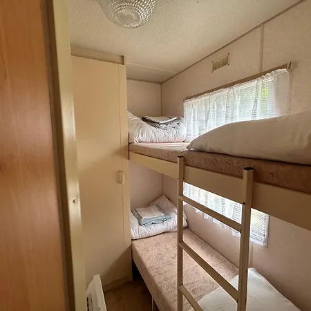 Mobil-Home Vintage Au Bord De La Riviere Tardets-Sorholus Extérieur photo
