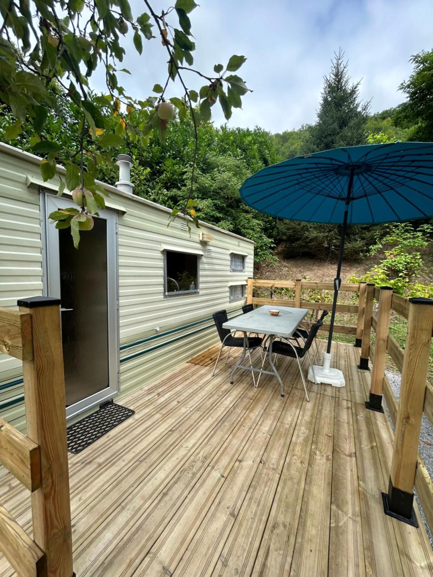 Mobil-home Vintage Au Bord De La Riviere * Tardets-Sorholus