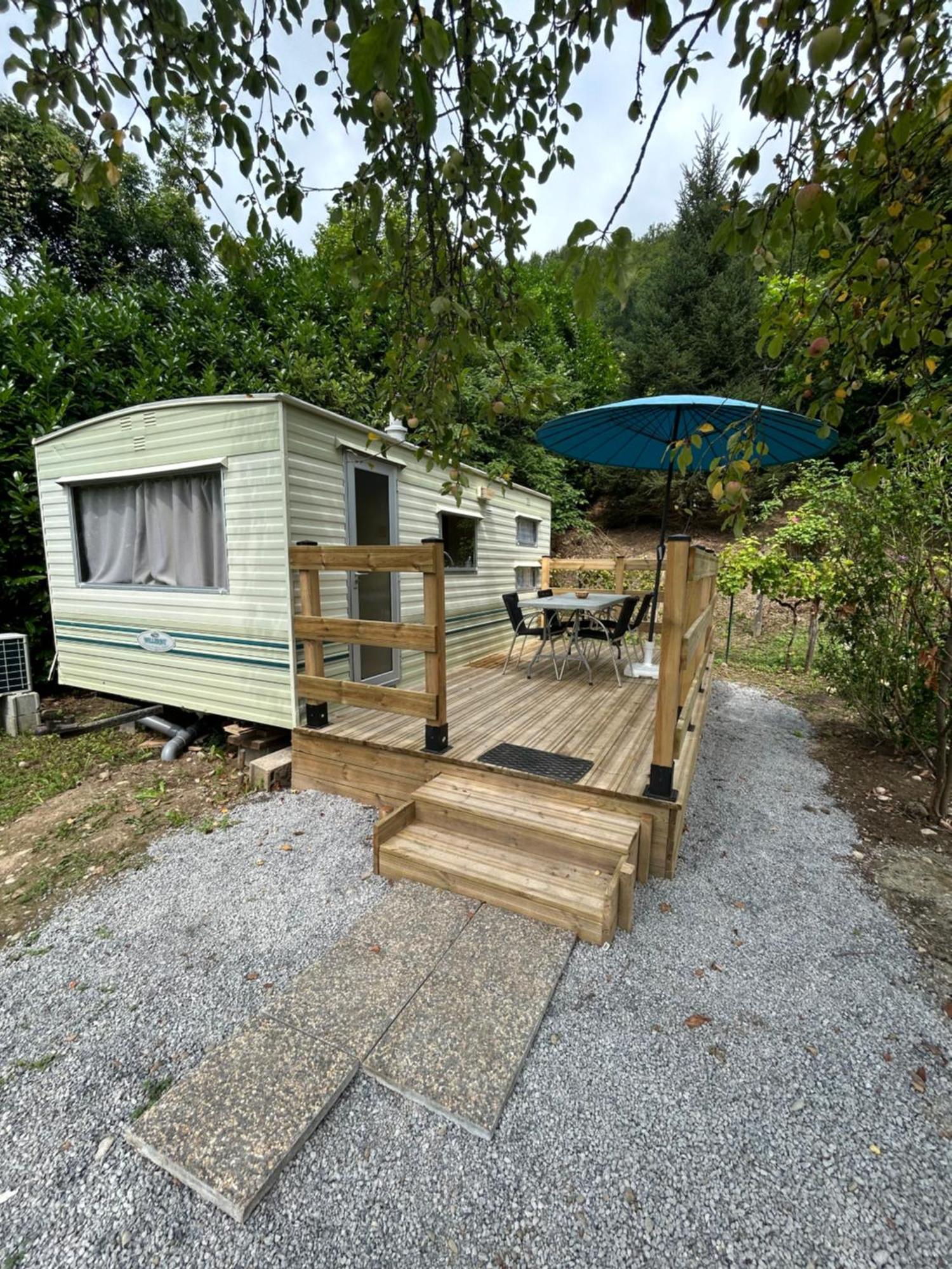 Campsite Mobil-home Vintage Au Bord De La Riviere *