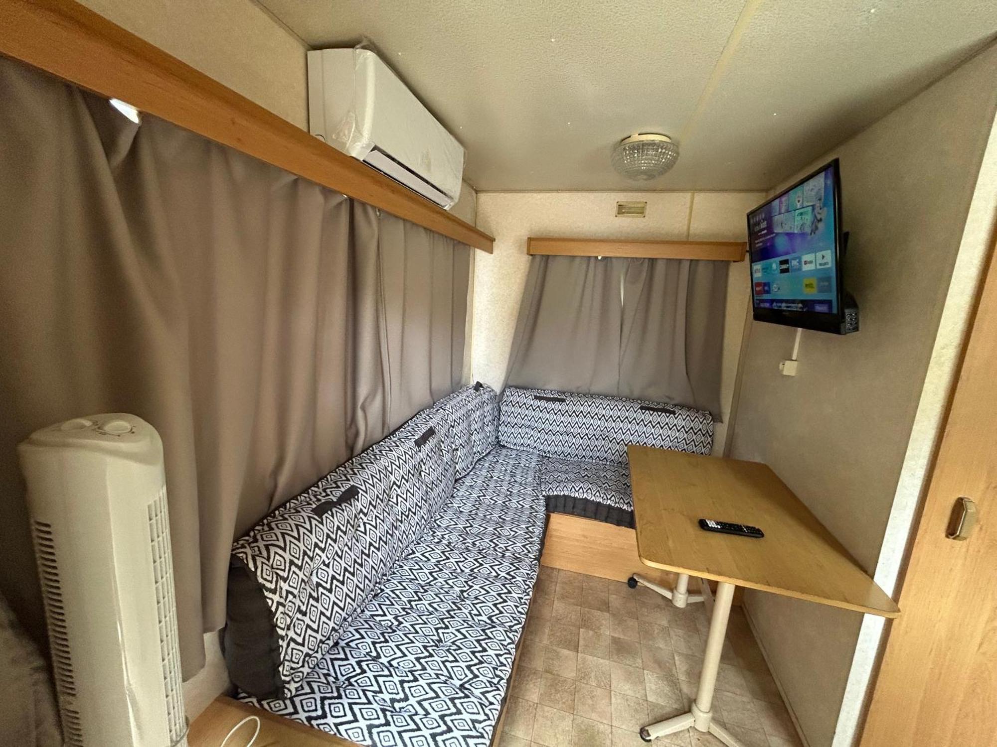 Mobil-home Vintage Au Bord De La Riviere Camping Tardets-Sorholus